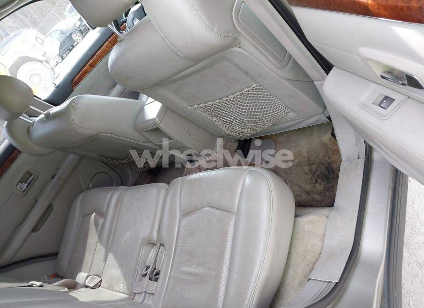 Photo 8 of 2007 Cadillac Srx V8 (VIN 1GYEE63A270170881)