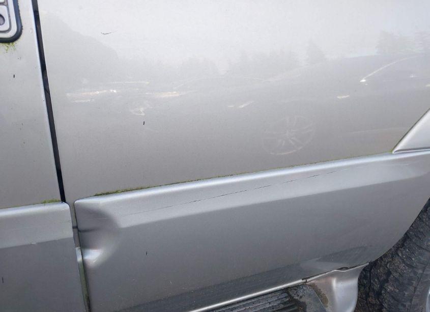 Photo 6 of 1999 Cadillac Escalade STANDARD (VIN 1GYEK13R0XR408501)