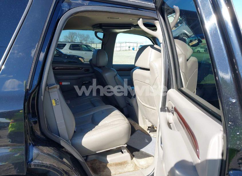 Photo 8 of 2003 Cadillac Escalade STANDARD (VIN 1GYEK63N03R207394)