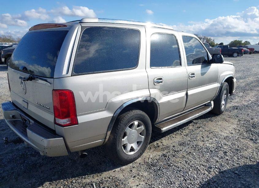 Photo 4 of 2005 Cadillac Escalade STANDARD (VIN 1GYEK63N05R104575)