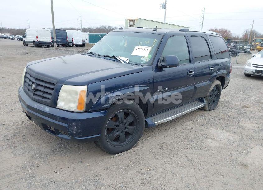 Photo 2 of 2005 Cadillac Escalade STANDARD (VIN 1GYEK63N05R174710)