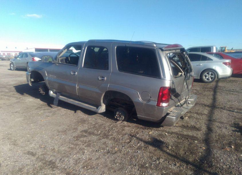 Photo 3 of 2002 Cadillac Escalade LUXURY (VIN 1GYEK63N12R103656)
