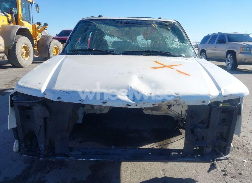 Photo 6 of 2005 Cadillac Escalade STANDARD (VIN 1GYEK63N15R161254)