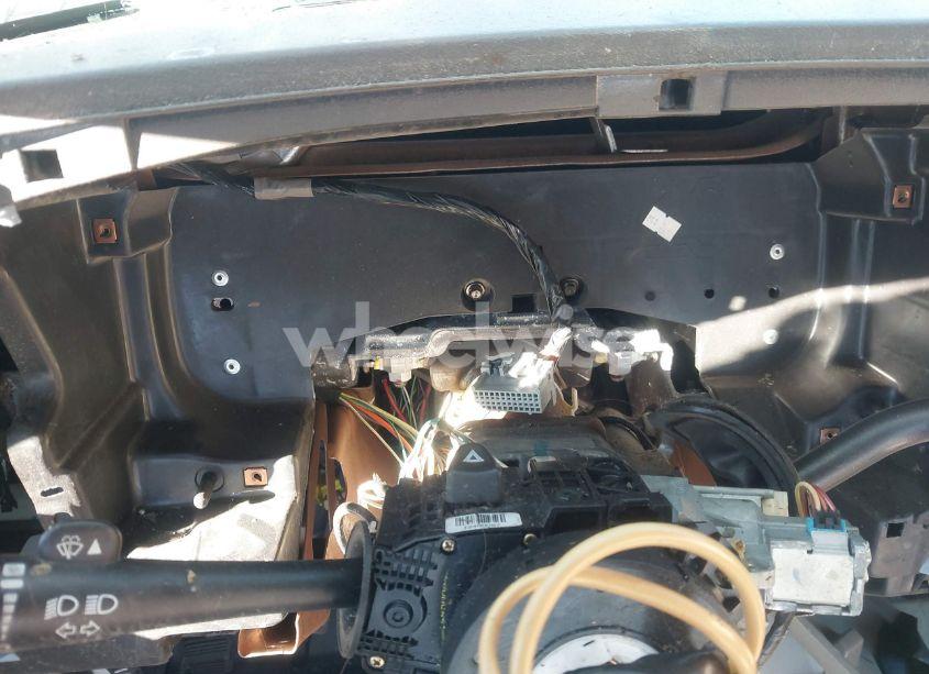 Photo 7 of 2005 Cadillac Escalade STANDARD (VIN 1GYEK63N15R161254)