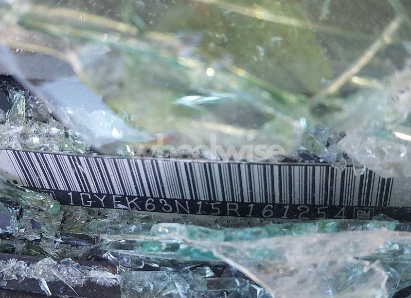 Photo 9 of 2005 Cadillac Escalade STANDARD (VIN 1GYEK63N15R161254)