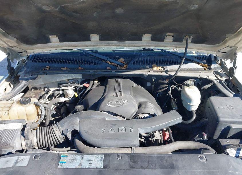 Photo 10 of 2005 Cadillac Escalade STANDARD (VIN 1GYEK63N15R192732)