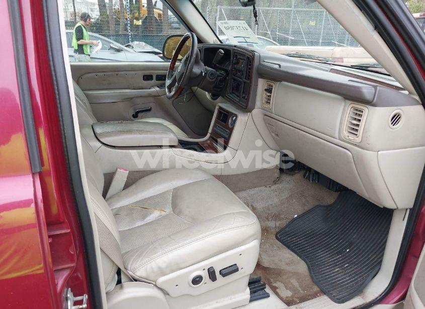 Photo 5 of 2006 Cadillac Escalade STANDARD (VIN 1GYEK63N16R101413)