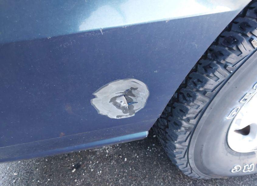 Photo 12 of 2005 Cadillac Escalade STANDARD (VIN 1GYEK63N25R215967)