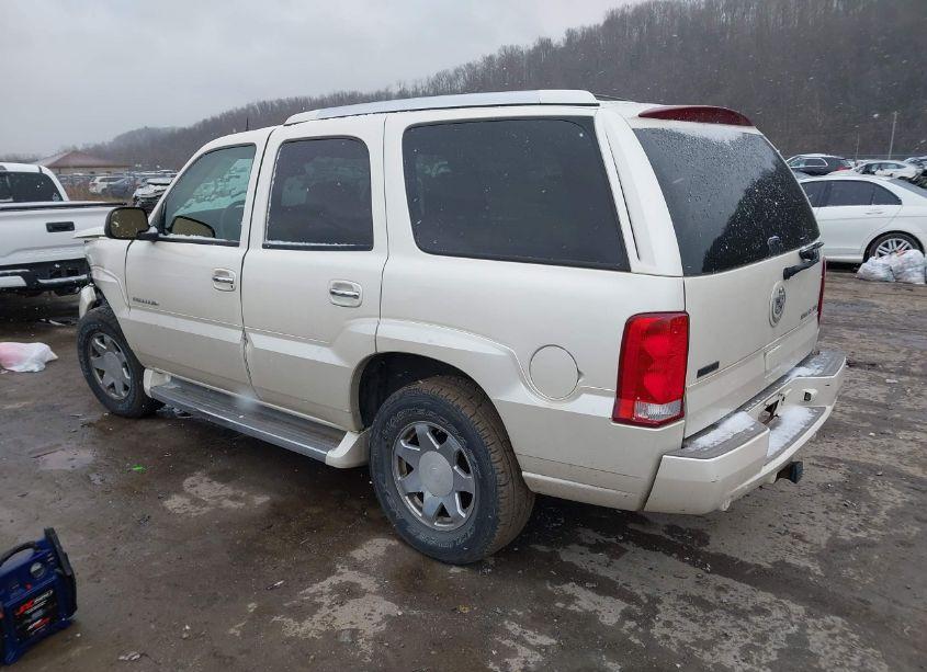 Photo 3 of 2005 Cadillac Escalade STANDARD (VIN 1GYEK63N25R274193)