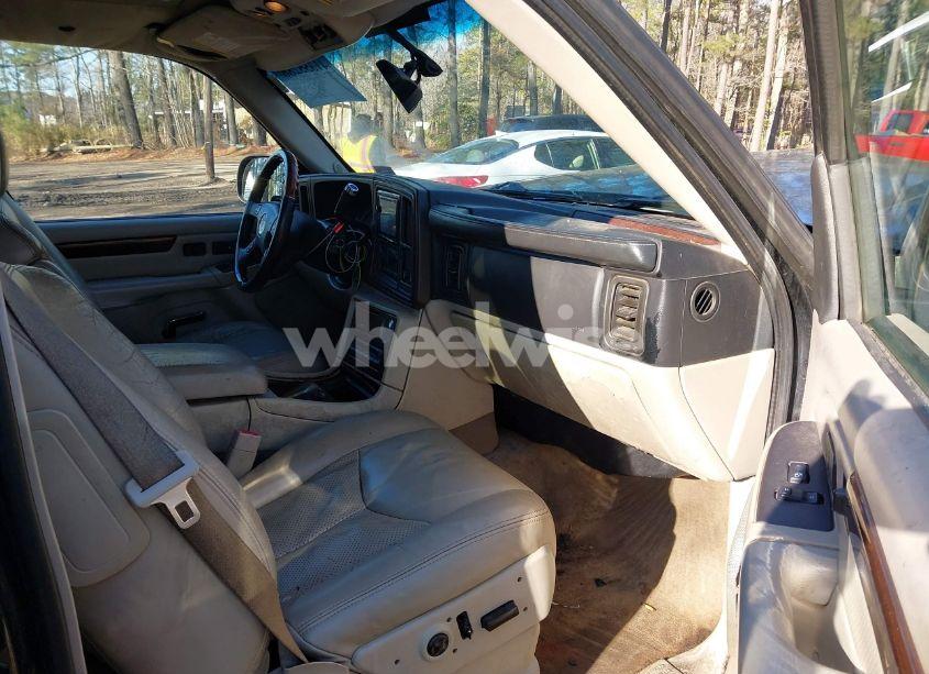 Photo 5 of 2006 Cadillac Escalade STANDARD (VIN 1GYEK63N26R131245)