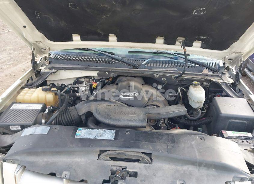 Photo 10 of 2003 Cadillac Escalade STANDARD (VIN 1GYEK63N43R118993)