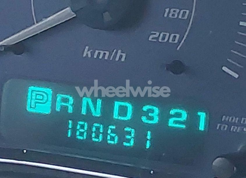 Photo 15 of 2002 Cadillac Escalade STANDARD (VIN 1GYEK63N62R205809)