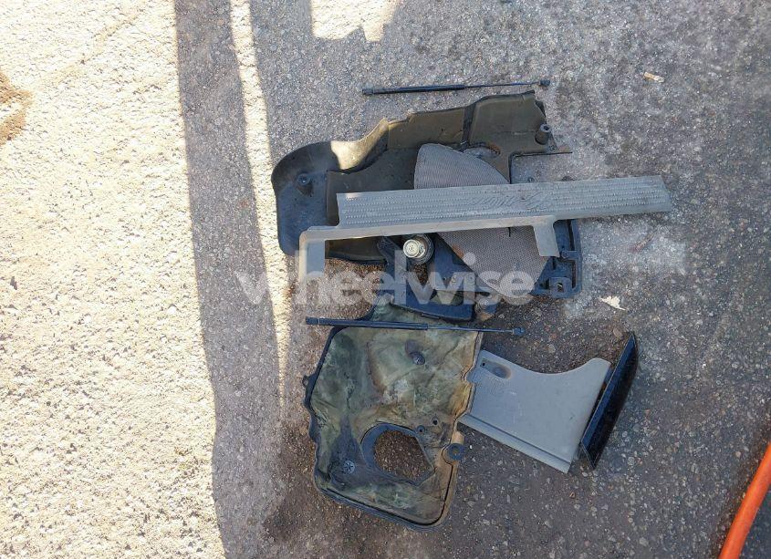 Photo 12 of 2003 Cadillac Escalade STANDARD (VIN 1GYEK63N63R196238)