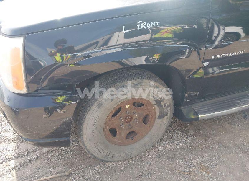 Photo 6 of 2003 Cadillac Escalade STANDARD (VIN 1GYEK63N73R183997)