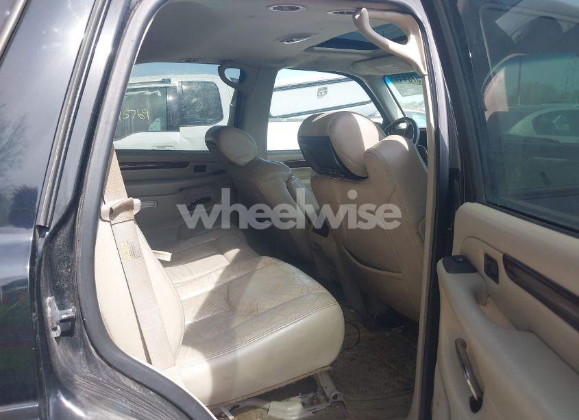 Photo 8 of 2003 Cadillac Escalade STANDARD (VIN 1GYEK63N73R183997)