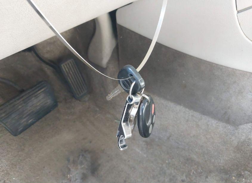 Photo 11 of 2003 Cadillac Escalade STANDARD (VIN 1GYEK63N83R165847)