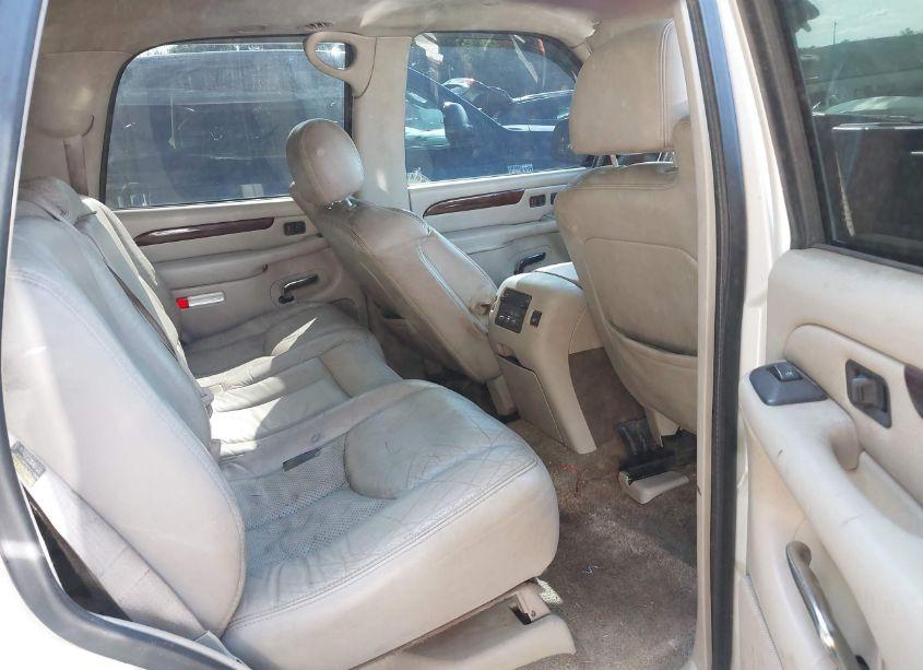 Photo 8 of 2003 Cadillac Escalade STANDARD (VIN 1GYEK63N83R165847)