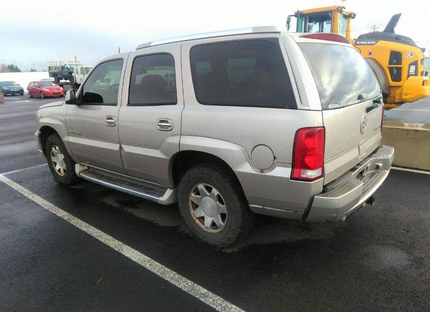 Photo 3 of 2005 Cadillac Escalade STANDARD (VIN 1GYEK63N85R105098)
