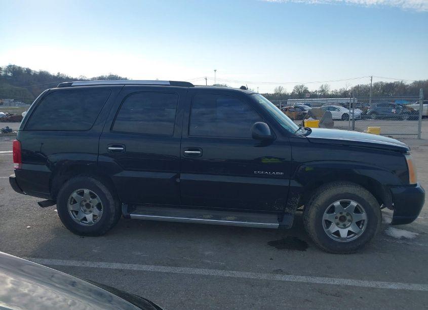 Photo 13 of 2005 Cadillac Escalade STANDARD (VIN 1GYEK63N85R125173)