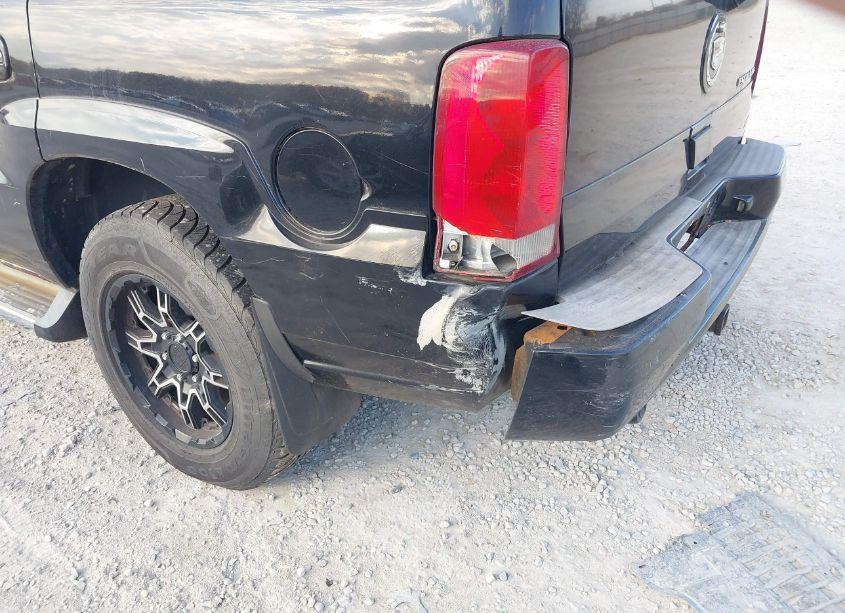 Photo 6 of 2005 Cadillac Escalade STANDARD (VIN 1GYEK63N85R164880)
