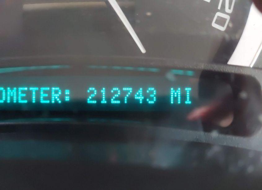 Photo 7 of 2005 Cadillac Escalade STANDARD (VIN 1GYEK63N85R164880)