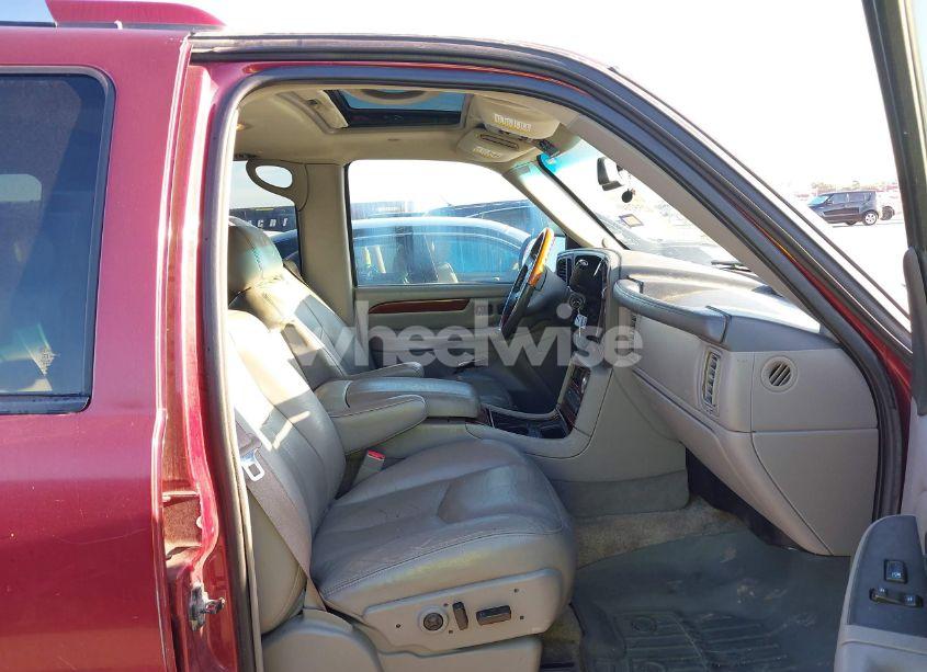 Photo 5 of 2003 Cadillac Escalade STANDARD (VIN 1GYEK63N93R133151)
