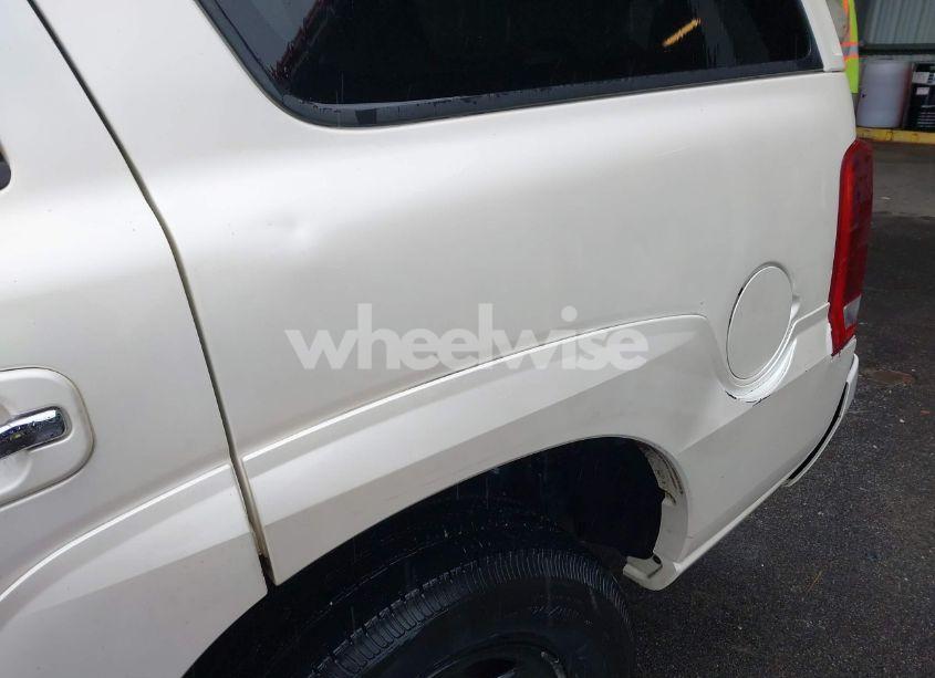 Photo 12 of 2006 Cadillac Escalade STANDARD (VIN 1GYEK63N96R105841)