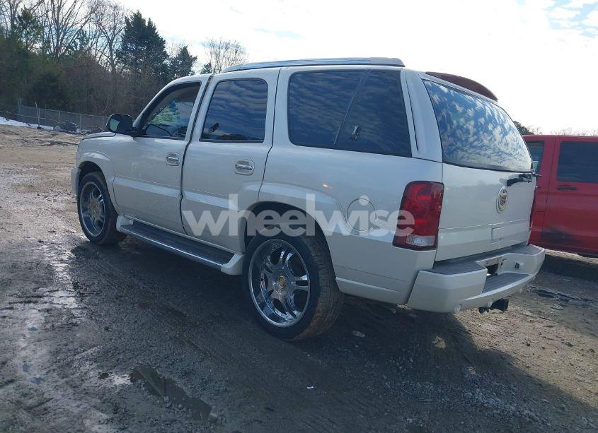 Photo 3 of 2002 Cadillac Escalade STANDARD (VIN 1GYEK63NX2R171261)