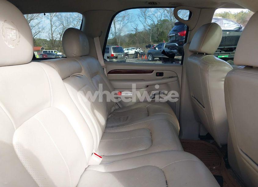 Photo 8 of 2002 Cadillac Escalade STANDARD (VIN 1GYEK63NX2R171261)