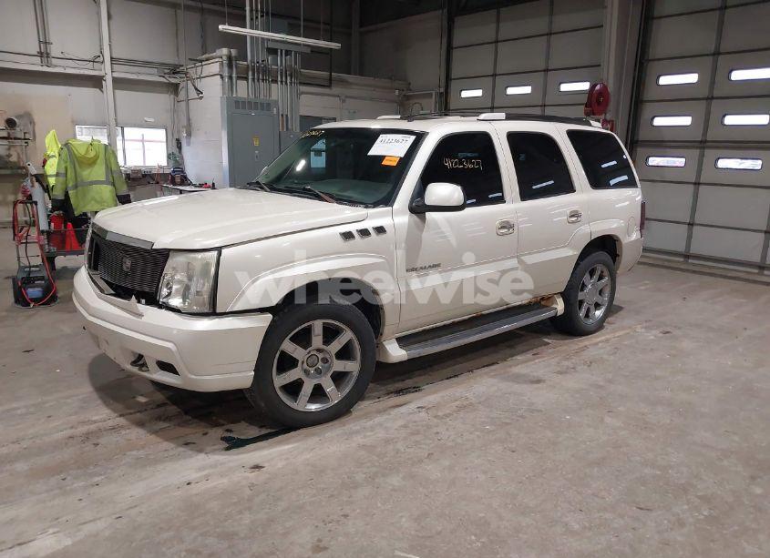 Photo 2 of 2002 Cadillac Escalade STANDARD (VIN 1GYEK63NX2R193700)