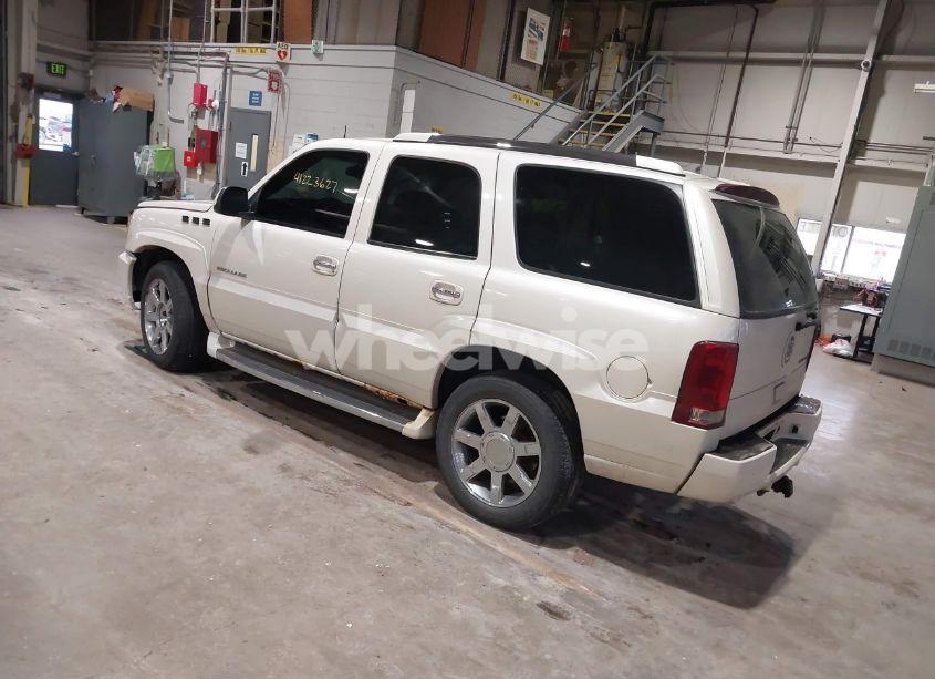 Photo 3 of 2002 Cadillac Escalade STANDARD (VIN 1GYEK63NX2R193700)