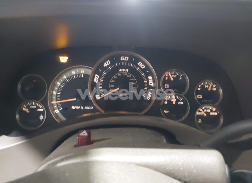 Photo 7 of 2002 Cadillac Escalade STANDARD (VIN 1GYEK63NX2R193700)