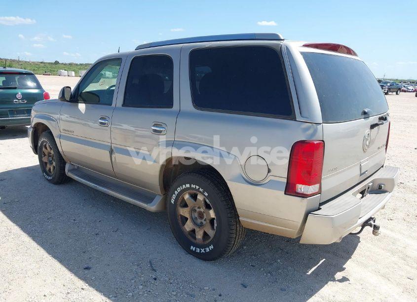 Photo 3 of 2005 Cadillac Escalade STANDARD (VIN 1GYEK63NX5R141147)