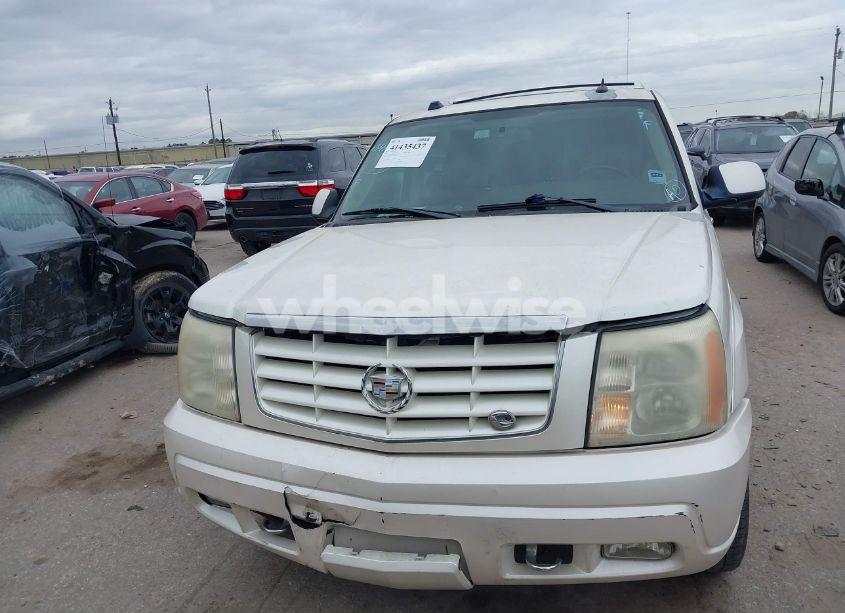 Photo 6 of 2005 Cadillac Escalade STANDARD (VIN 1GYEK63NX5R228255)