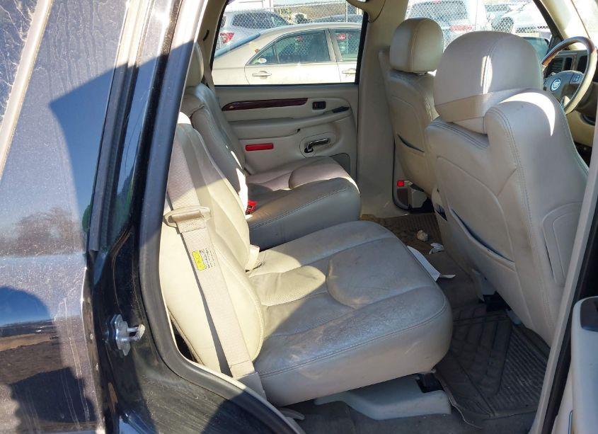 Photo 8 of 2006 Cadillac Escalade STANDARD (VIN 1GYEK63NX6R110465)