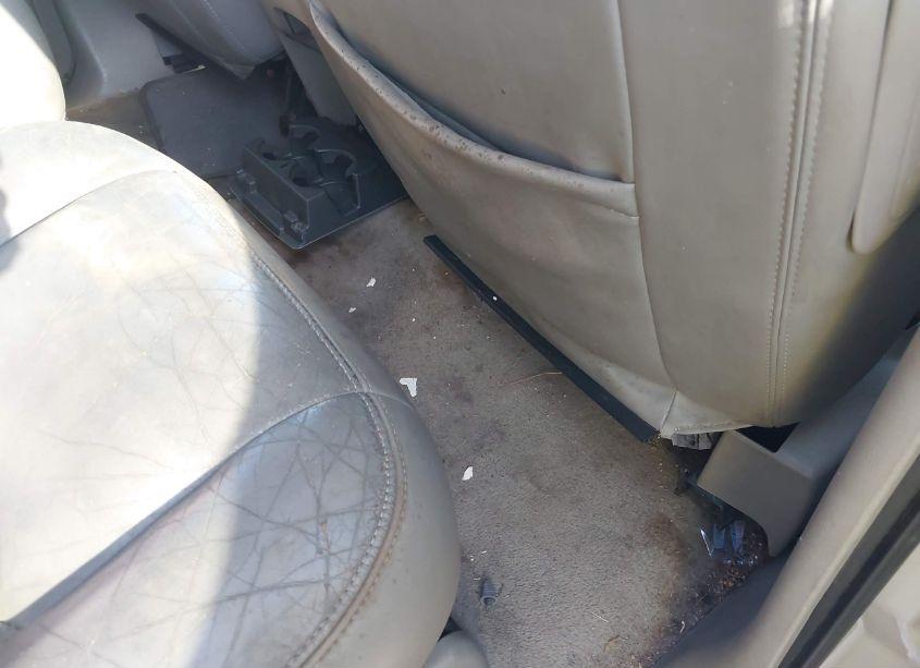 Photo 8 of 2006 Cadillac Escalade STANDARD (VIN 1GYEK63NX6R123930)