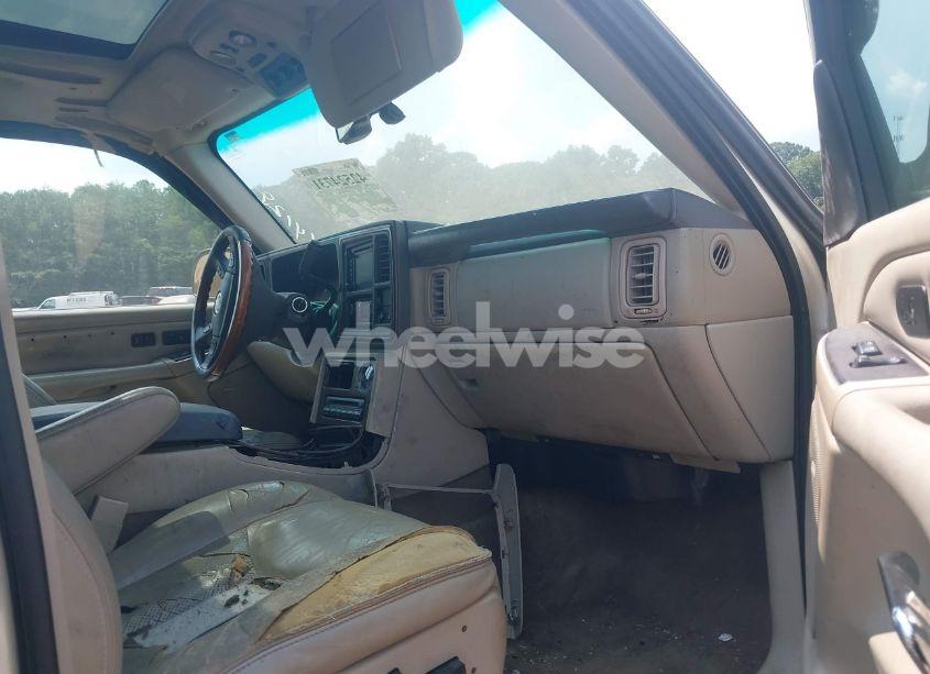 Photo 5 of 2006 Cadillac Escalade STANDARD (VIN 1GYEK63NX6R144129)