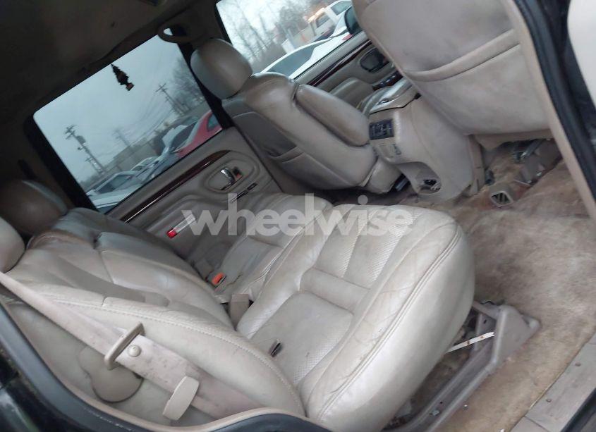 Photo 8 of 2000 Cadillac Escalade STANDARD (VIN 1GYEK63R8YR188250)