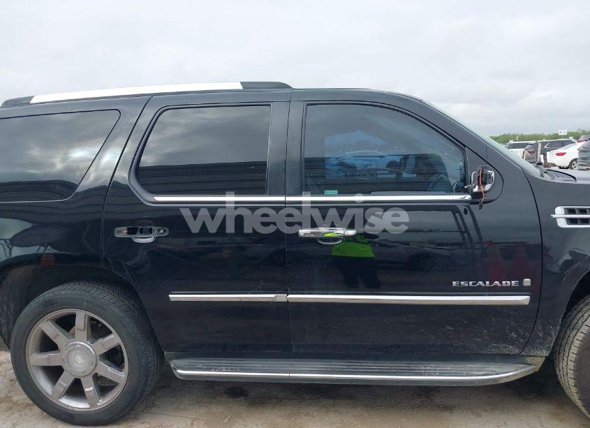 Photo 14 of 2009 Cadillac Escalade STANDARD (VIN 1GYFC13249R120682)