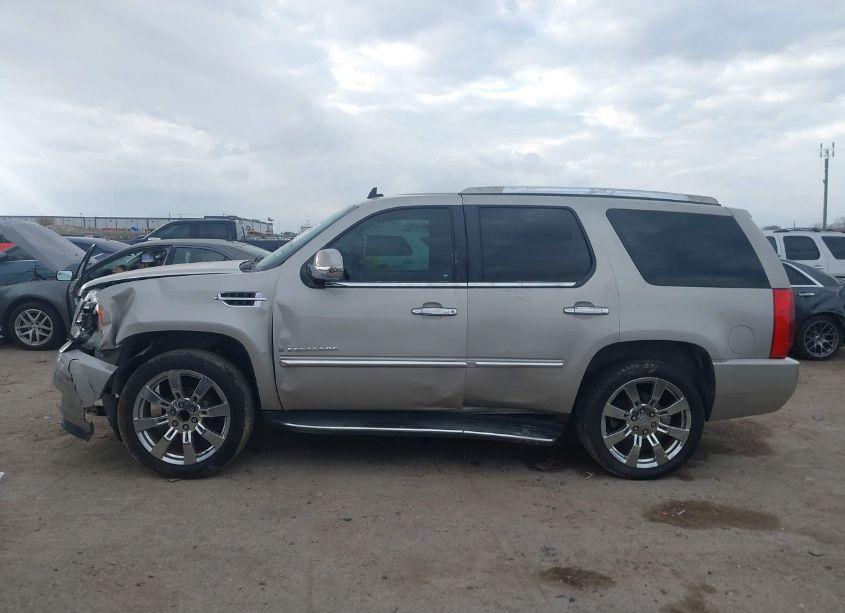Photo 14 of 2009 Cadillac Escalade STANDARD (VIN 1GYFC13279R149254)