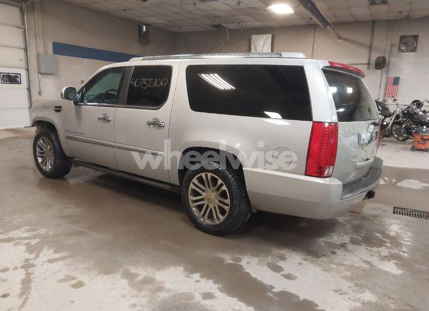 Photo 3 of 2008 Cadillac Escalade ESV STANDARD (VIN 1GYFC66868R223467)