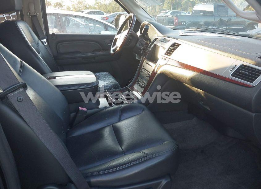 Photo 5 of 2009 Cadillac Escalade STANDARD (VIN 1GYFK13259R152009)