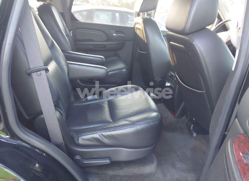 Photo 8 of 2009 Cadillac Escalade STANDARD (VIN 1GYFK13259R152009)