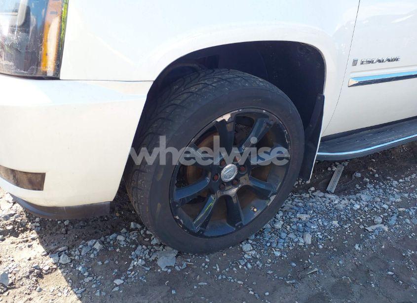 Photo 17 of 2009 Cadillac Escalade STANDARD (VIN 1GYFK13259R226366)