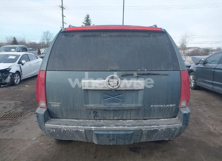 Photo 16 of 2009 Cadillac Escalade STANDARD (VIN 1GYFK132X9R122617)