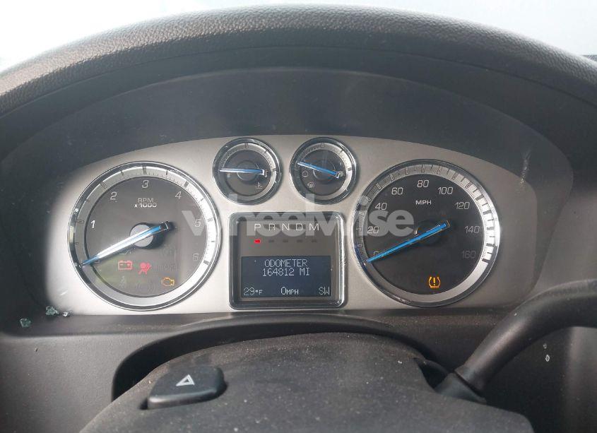 Photo 7 of 2009 Cadillac Escalade STANDARD (VIN 1GYFK132X9R122617)