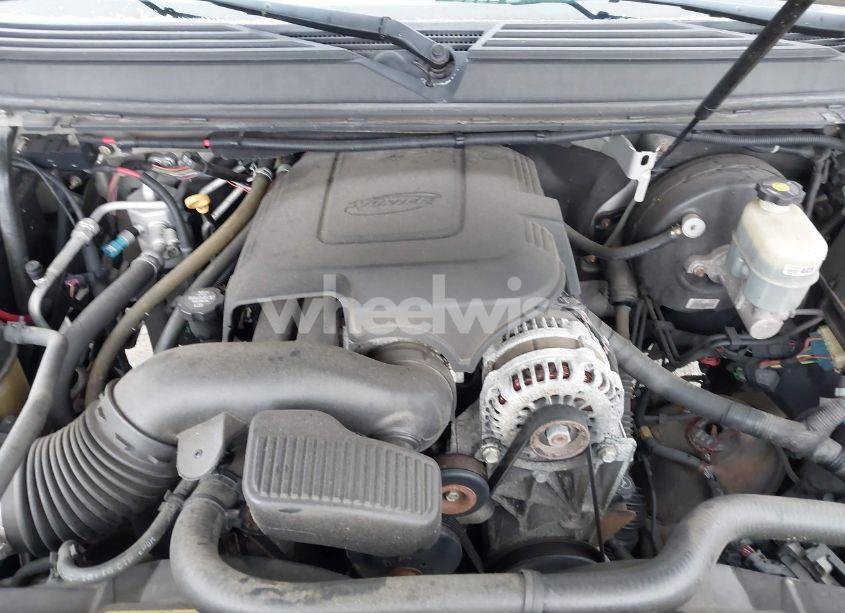 Photo 10 of 2009 Cadillac Escalade STANDARD (VIN 1GYFK232X9R102082)