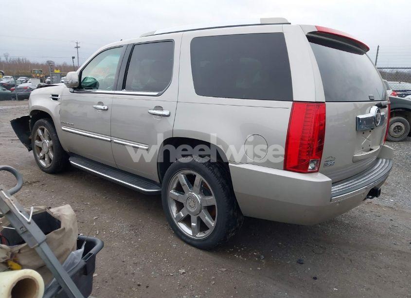 Photo 3 of 2009 Cadillac Escalade STANDARD (VIN 1GYFK232X9R102082)