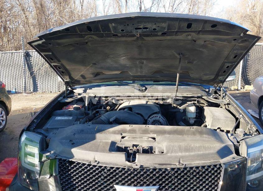 Photo 10 of 2007 Cadillac Escalade STANDARD (VIN 1GYFK63807R291527)