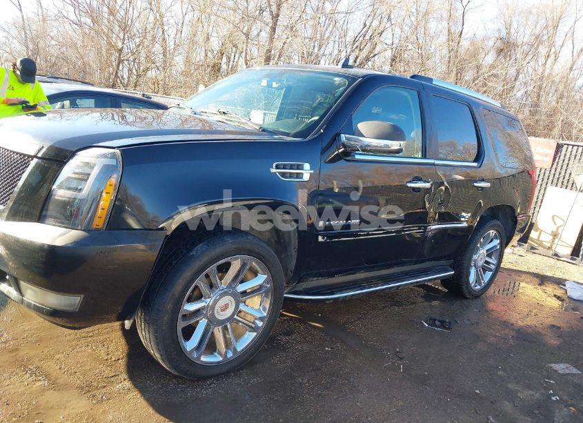Photo 15 of 2007 Cadillac Escalade STANDARD (VIN 1GYFK63807R291527)